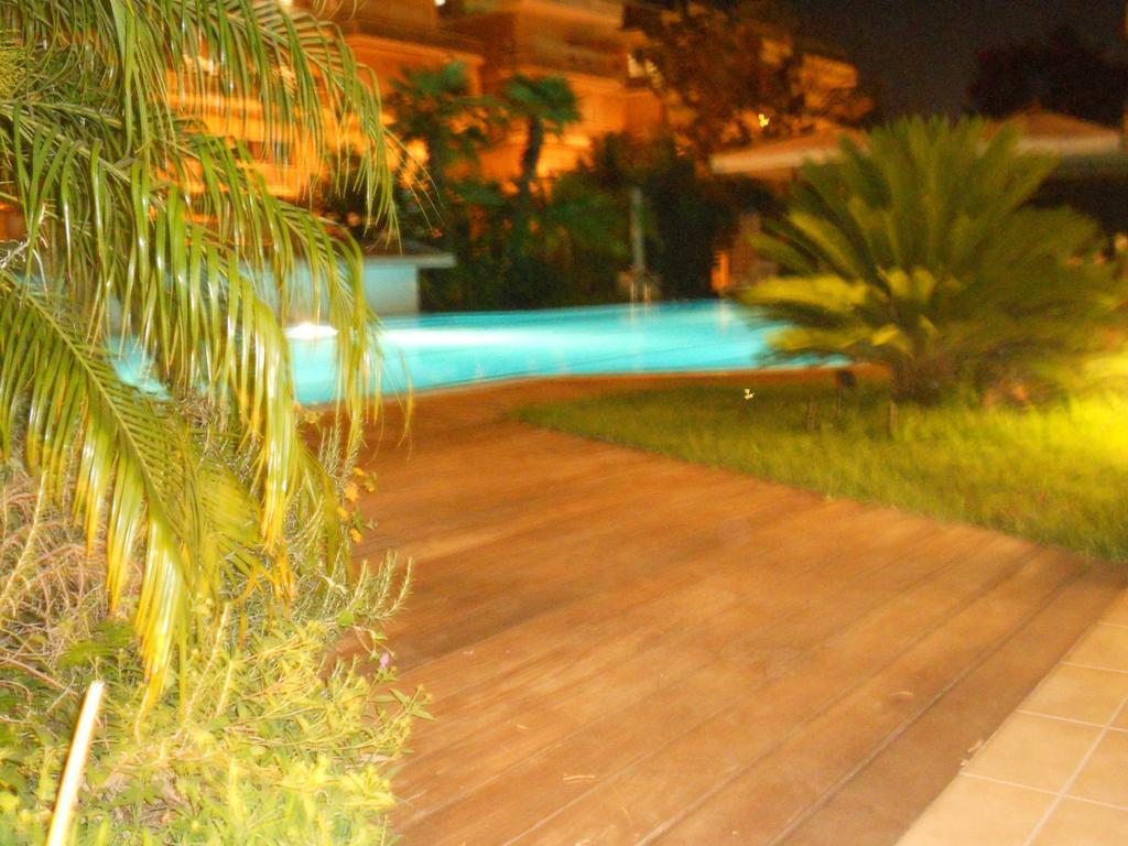 Hotel Albatros Terracine Extérieur photo