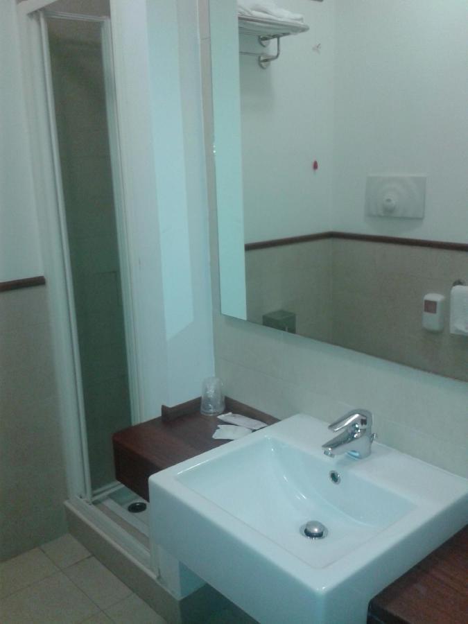 Hotel Albatros Terracine Chambre photo